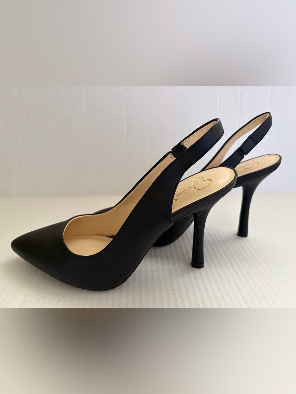 Jessica Simpson Women’s Black Slingback Pointed-Toe High Heels Size 9 & 4” heels